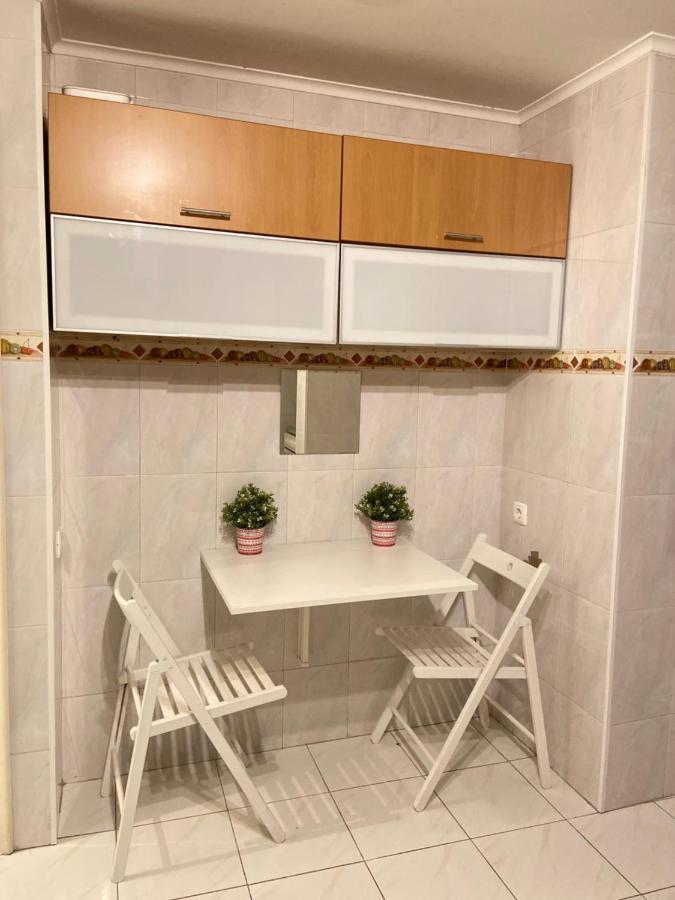 Com•Bro Apartment Лісабон Екстер'єр фото